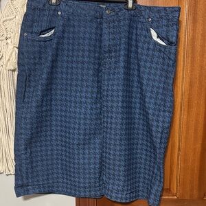 Women’s Blue Houndstooth Jean Skirt
